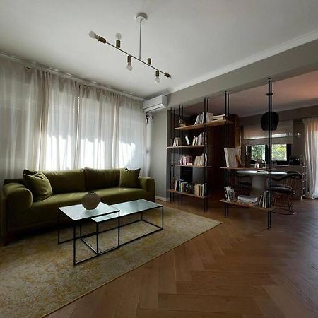 Stunning 1Bd Flat With 50M2 Terrace In The City Center Бухарест Екстер'єр фото